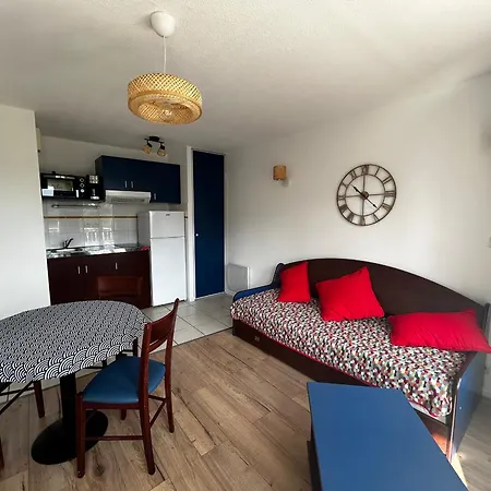 Avec Piscine Et Wifi Proche Thermes - Fr-1-541-153 Apartment